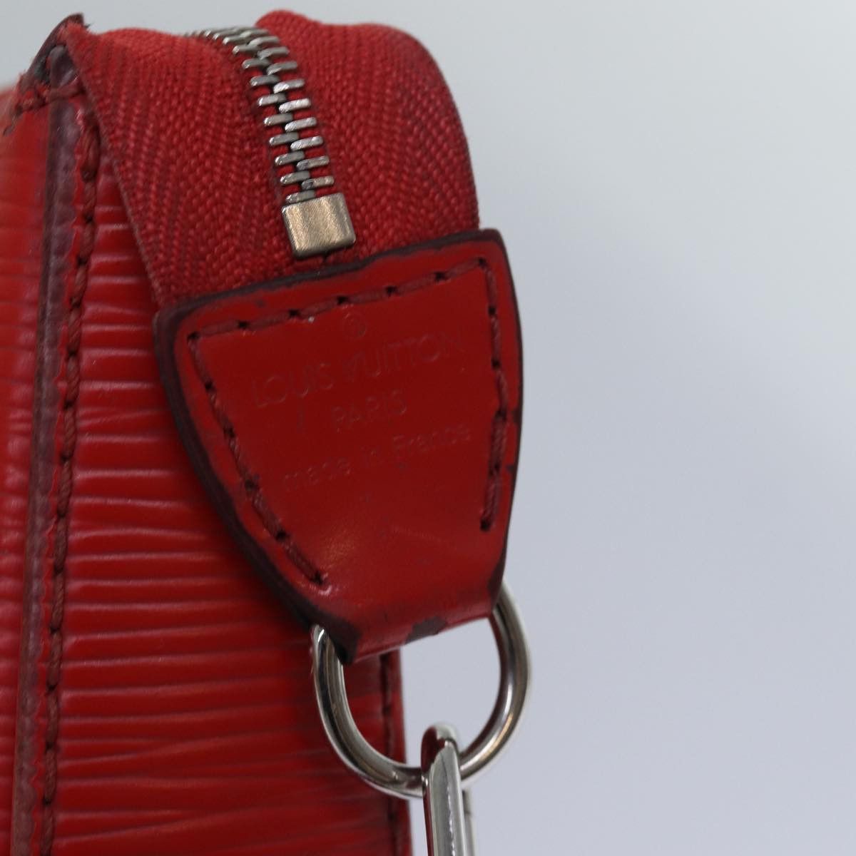 Louis Vuitton Pochette Accessoires Red Leather Clutch Bag (Pre-Owned) Size ONE SIZE - 8 Thumbnail