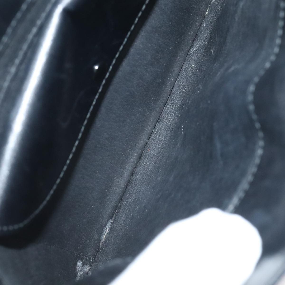 Gucci Black Leather Handbag (Pre-Owned) Size ONE SIZE - 17 Thumbnail