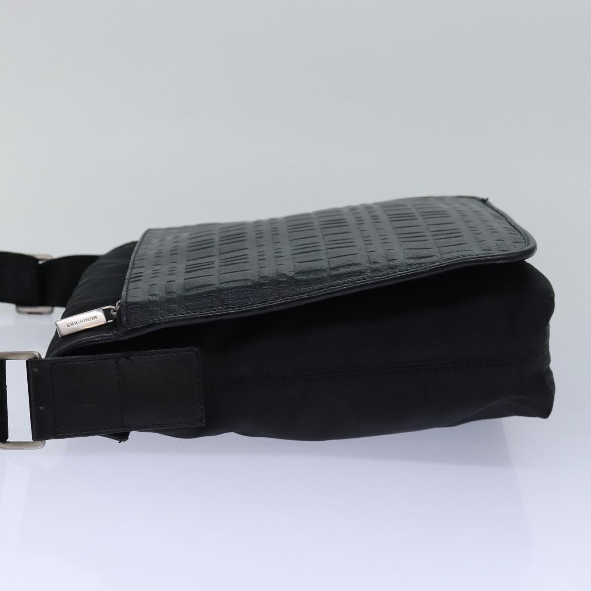 Burberry Black Synthetic Shoulder Bag (Pre-Owned) Size ONE SIZE - 4 Thumbnail
