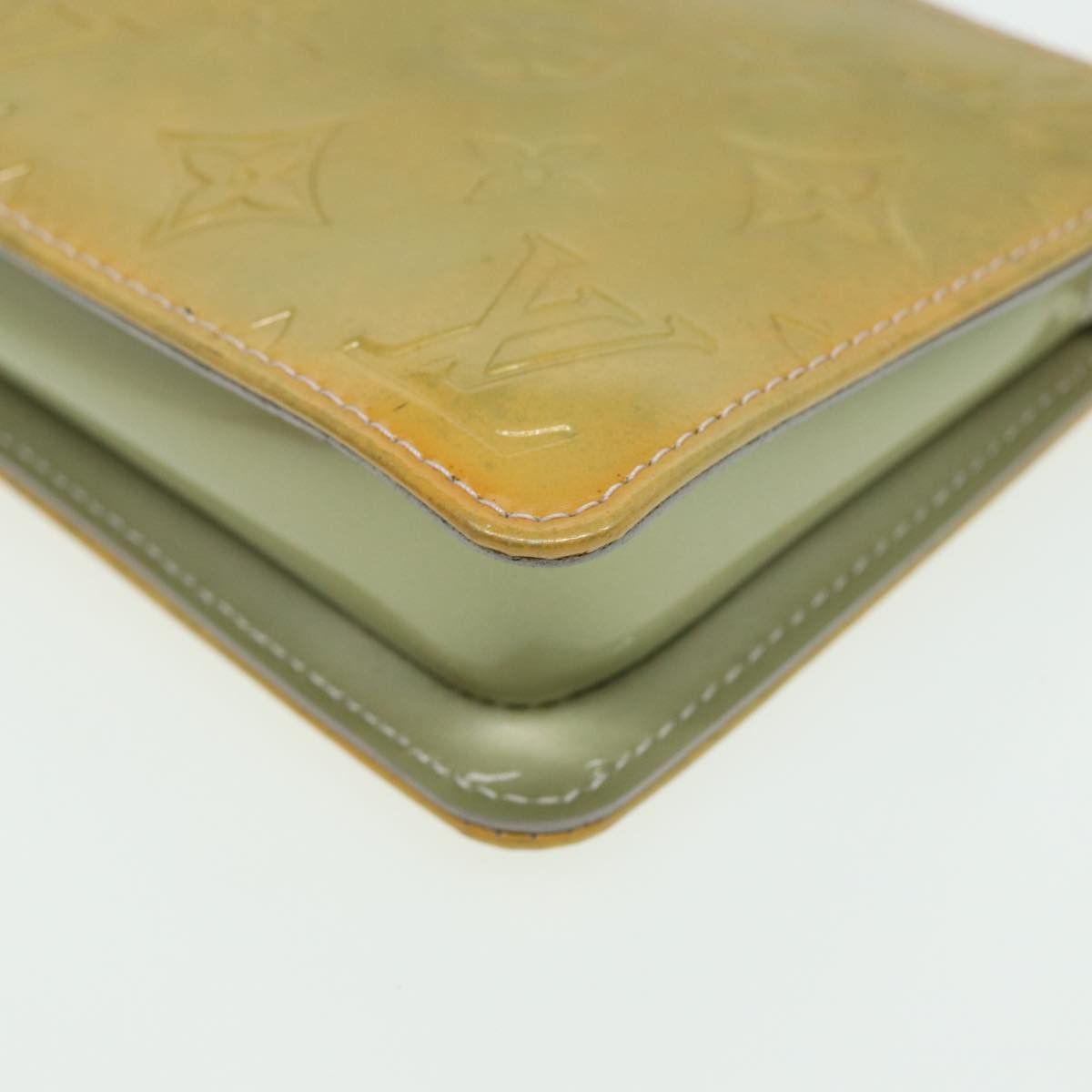 Louis Vuitton Lexington Yellow Patent Leather Clutch Bag (Pre-Owned) Size ONE SIZE - 16 Thumbnail
