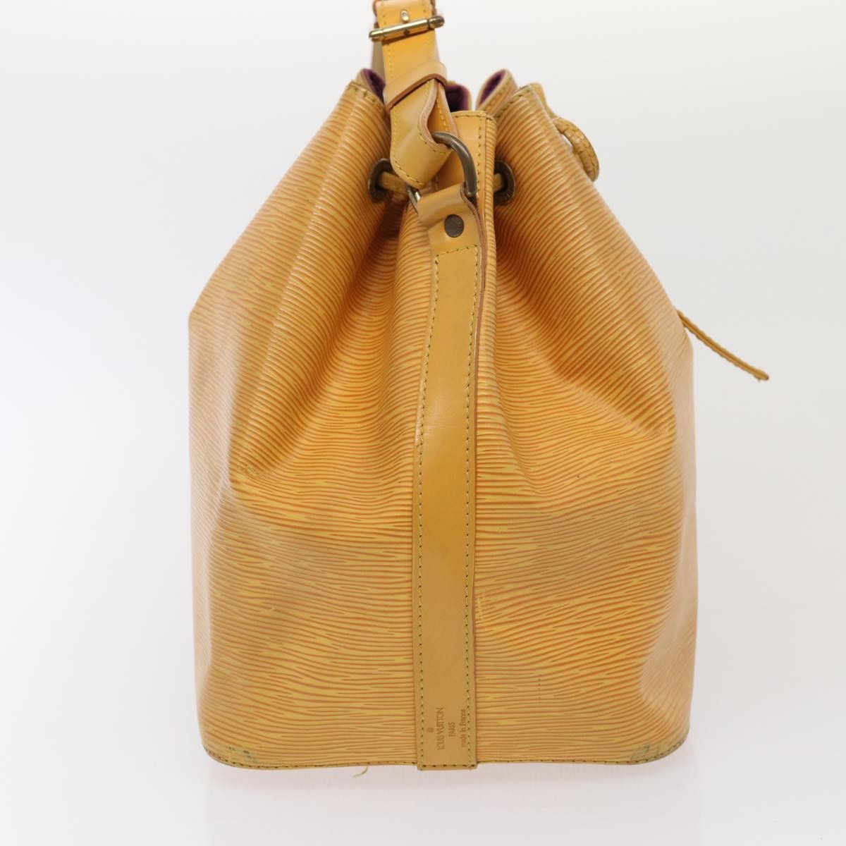 Louis Vuitton Noé Yellow Leather Shoulder Bag (Pre-Owned) Size ONE SIZE - 4 Thumbnail
