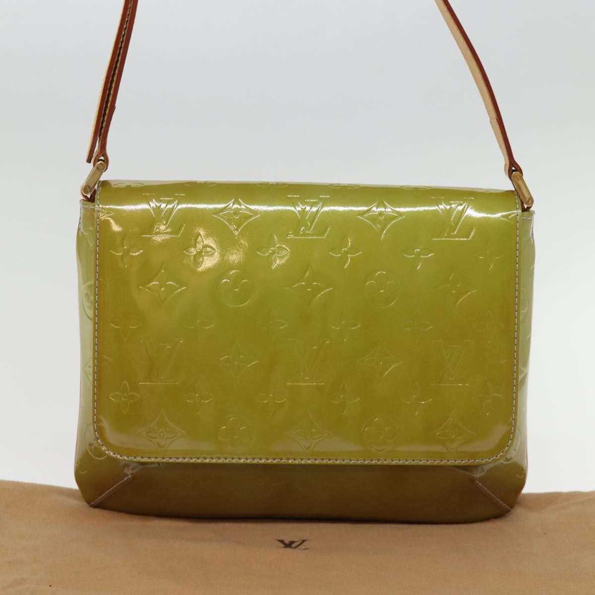 Louis Vuitton Thompson Street Green Patent Leather Shoulder Bag Size ONE SIZE - 8 Thumbnail