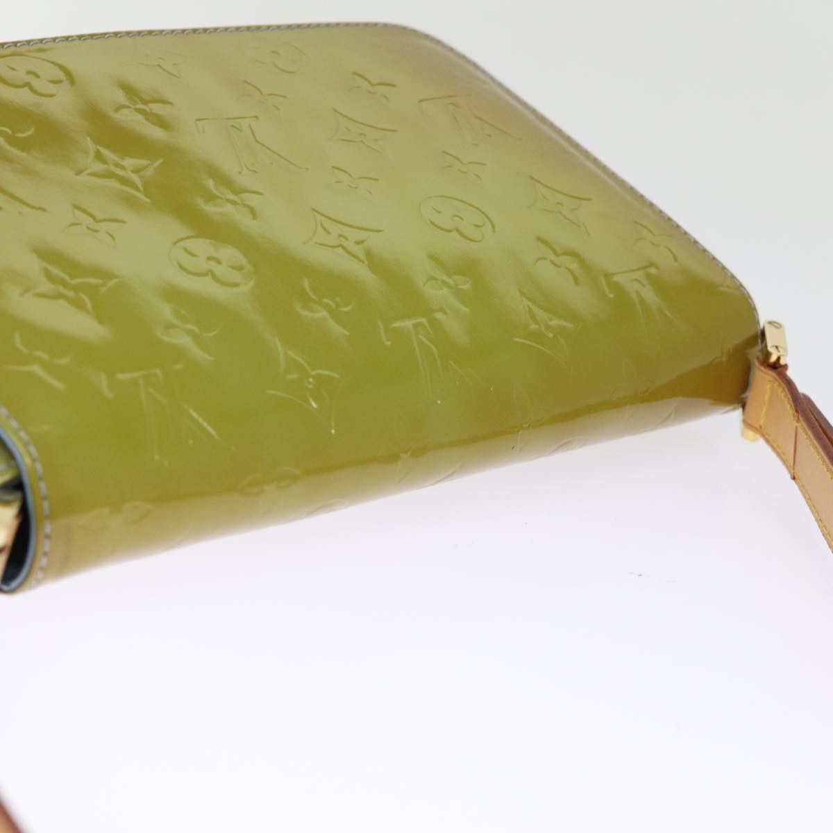 Louis Vuitton Thompson Street Green Patent Leather Shoulder Bag Size ONE SIZE - 13 Thumbnail