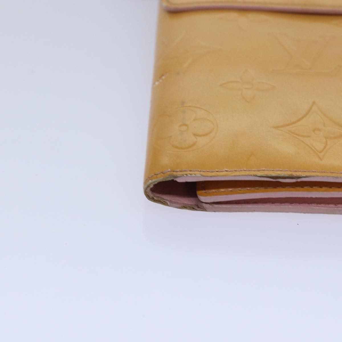 Louis Vuitton Walker Camel Patent Leather Wallet (Pre-Owned) Size ONE SIZE - 14 Thumbnail