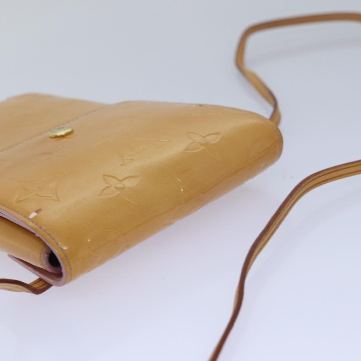 Louis Vuitton Walker Camel Patent Leather Wallet (Pre-Owned) Size ONE SIZE - 4 Thumbnail