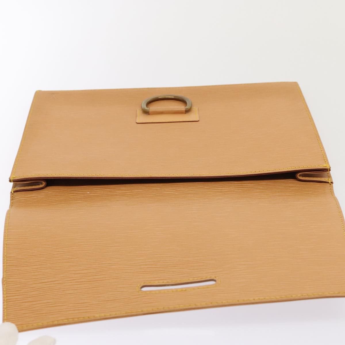 Louis Vuitton Jena Beige Leather Clutch Bag (Pre-Owned) Size ONE SIZE - 14 Thumbnail