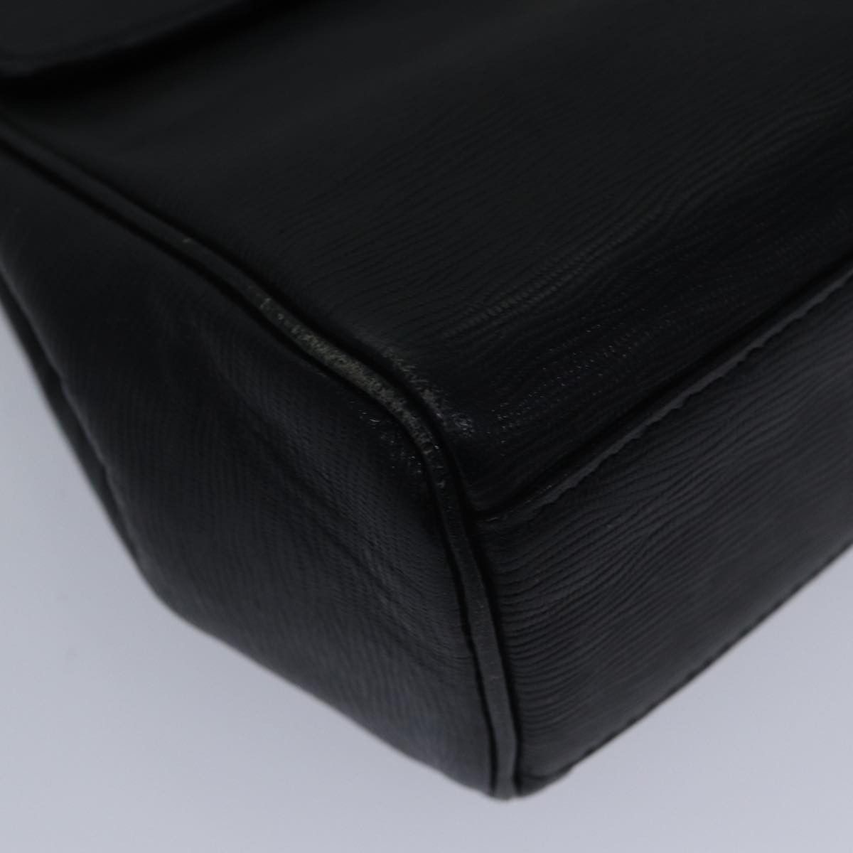 Versace Gianni Black Leather Handbag (Pre-Owned) Size ONE SIZE - 7 Thumbnail