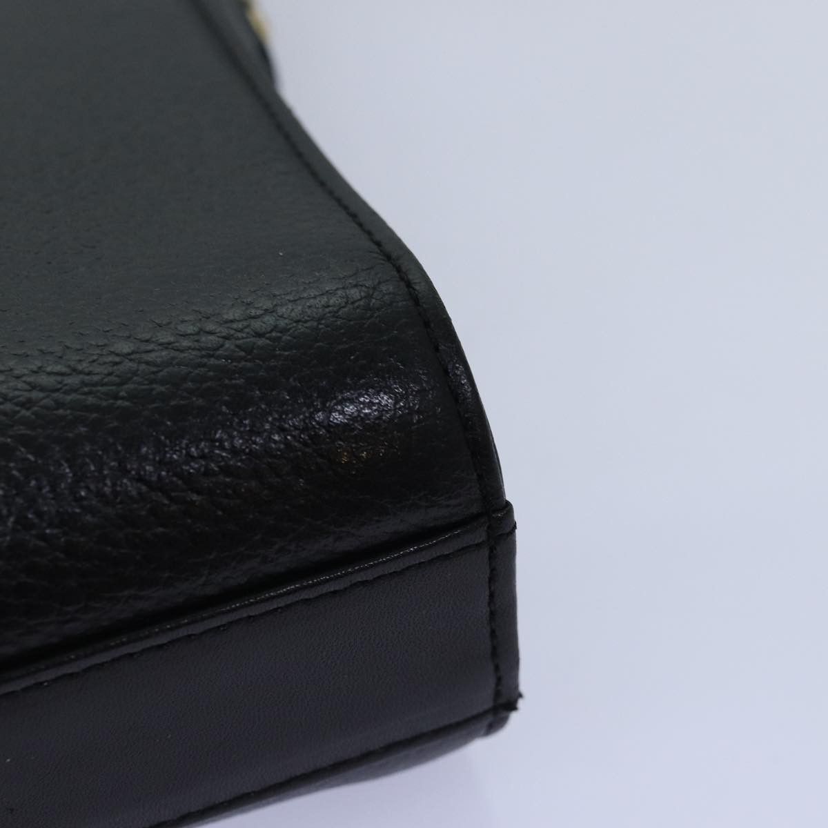 Burberry Black Leather Shoulder Bag (Pre-Owned) Size ONE SIZE - 14 Thumbnail