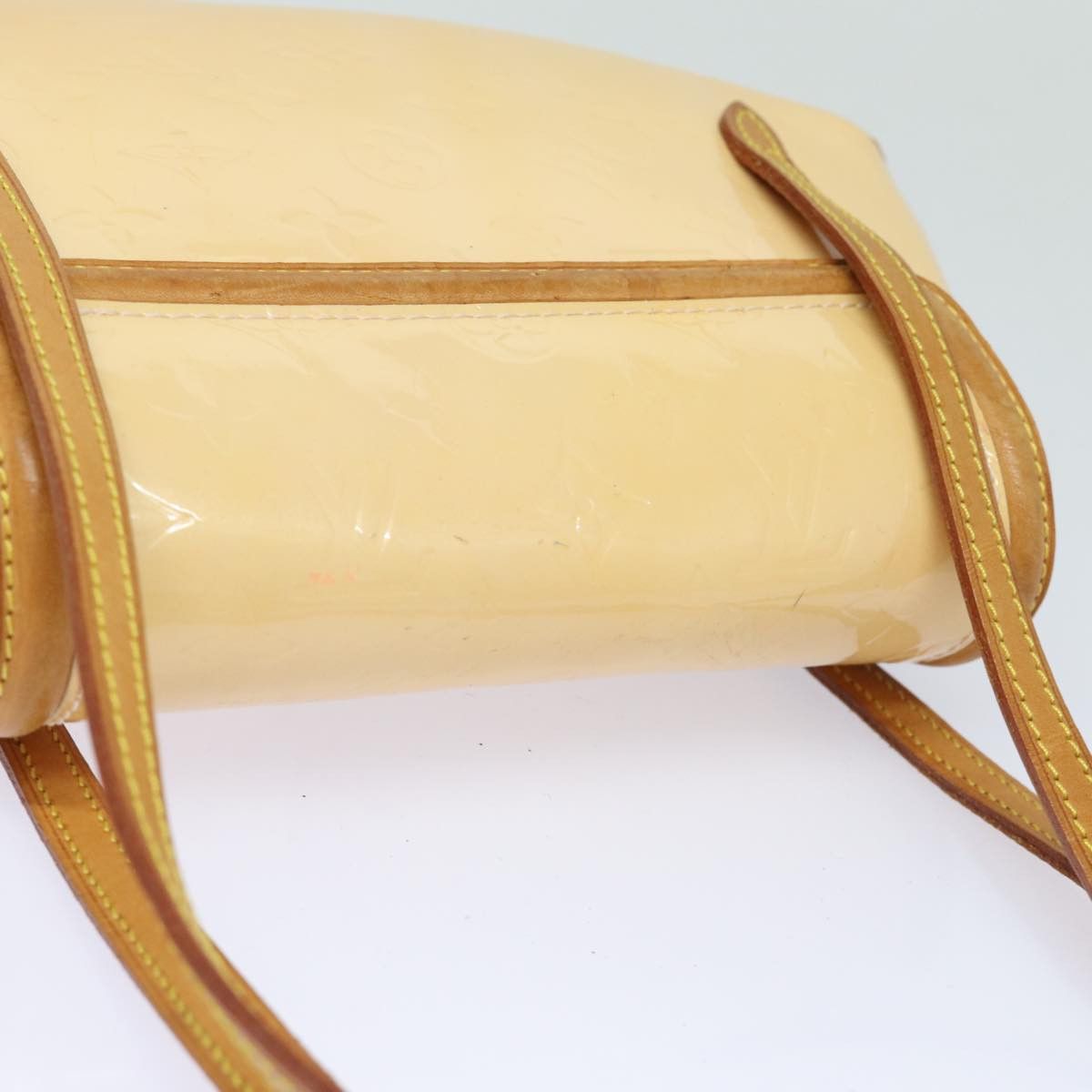 Louis Vuitton Biscayne Bay Camel Patent Leather Shoulder Bag (Pre-Owned) Size ONE SIZE - 4 Thumbnail