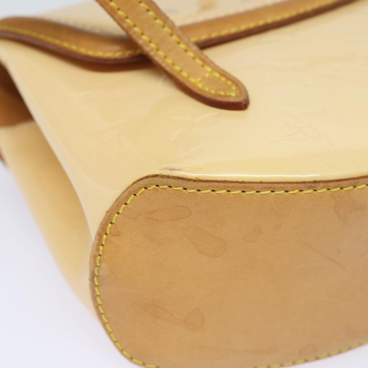 Louis Vuitton Biscayne Bay Camel Patent Leather Shoulder Bag (Pre-Owned) Size ONE SIZE - 16 Thumbnail