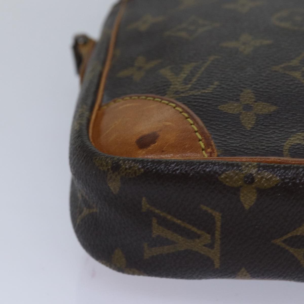 Louis Vuitton Danube Brown Canvas Shoulder Bag (Pre-Owned) Size ONE SIZE - 11 Thumbnail