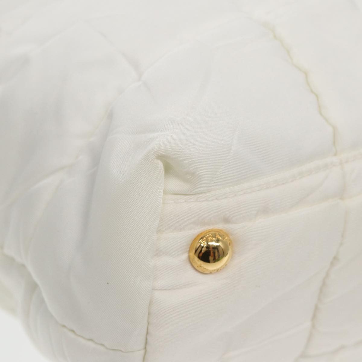 Prada White Synthetic Handbag (Pre-Owned) Size ONE SIZE - 14 Thumbnail