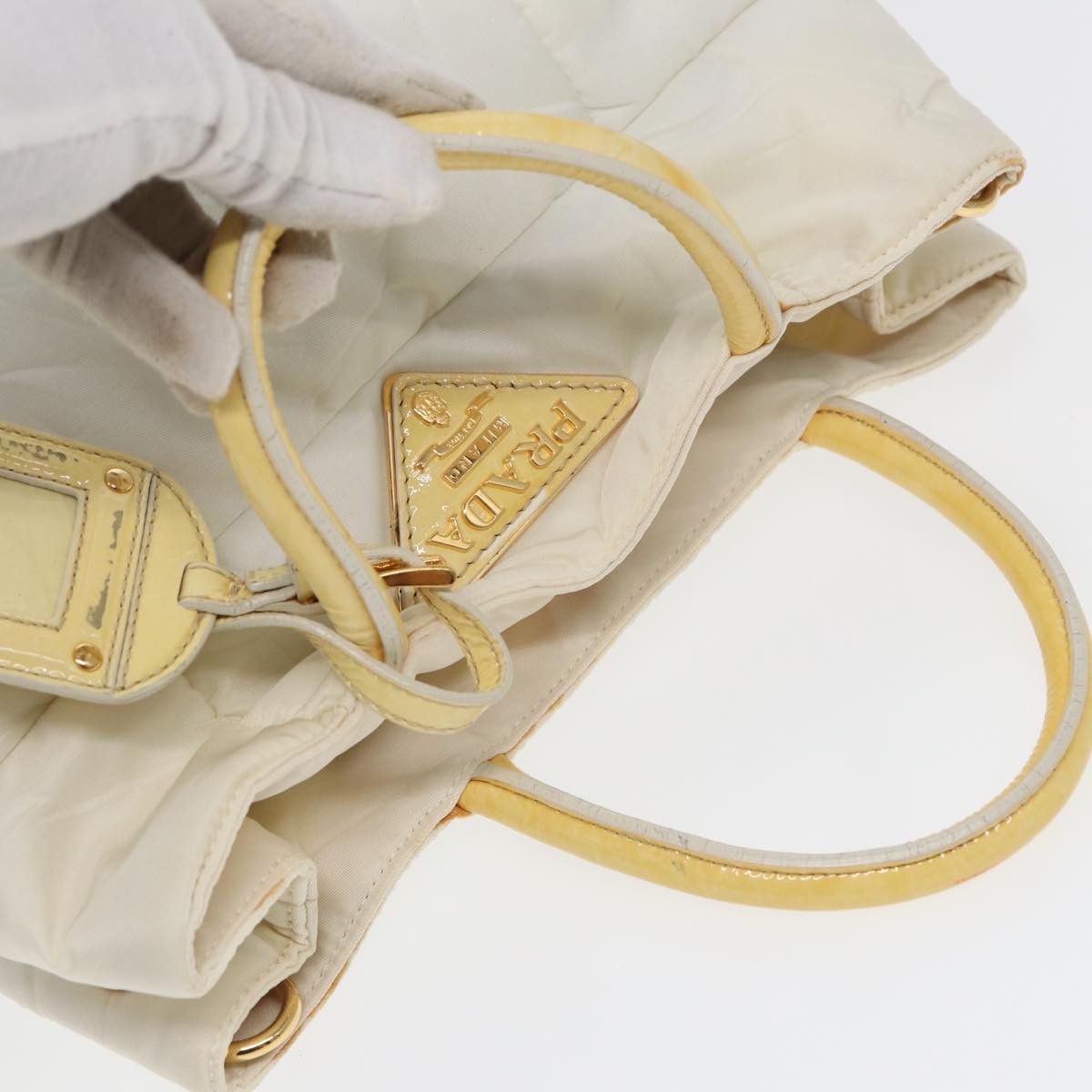 Prada White Synthetic Handbag (Pre-Owned) Size ONE SIZE - 4 Thumbnail