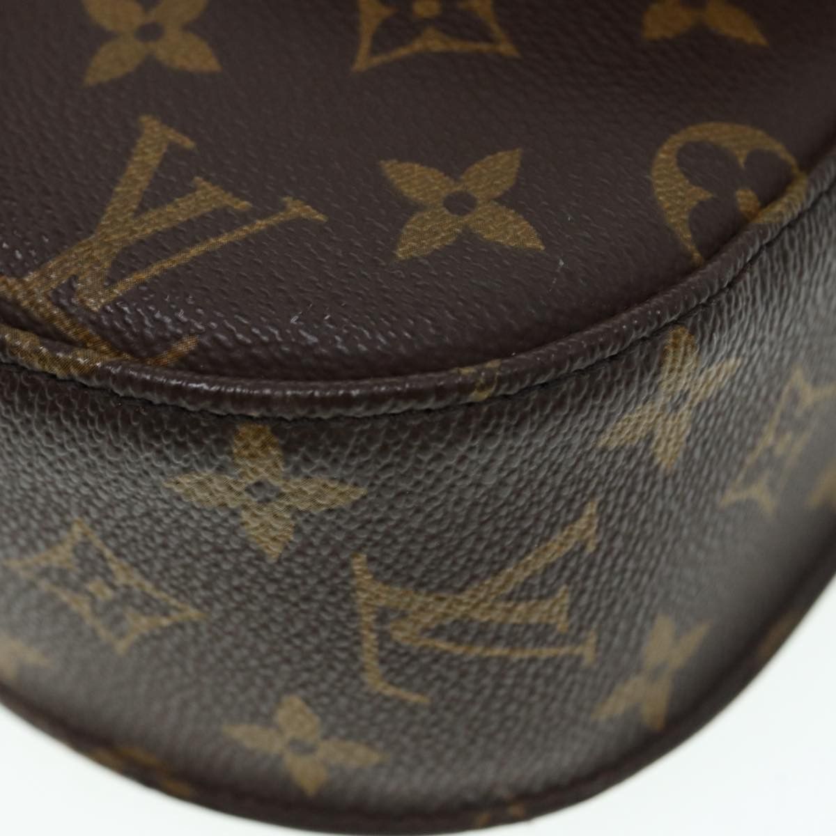 Louis Vuitton Saint Cloud Brown Canvas Shoulder Bag (Pre-Owned) Size ONE SIZE - 17 Thumbnail