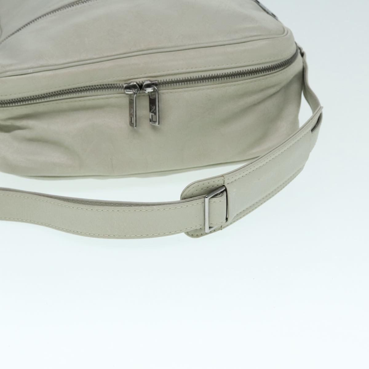 Louis Vuitton Clarckson White Leather Shoulder Bag (Pre-Owned) Size ONE SIZE - 12 Thumbnail
