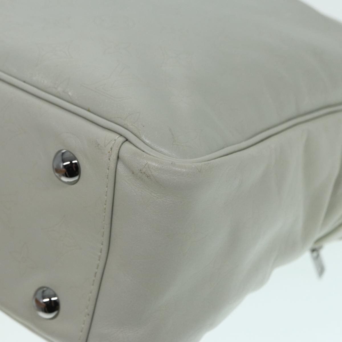 Louis Vuitton Clarckson White Leather Shoulder Bag (Pre-Owned) Size ONE SIZE - 19 Thumbnail