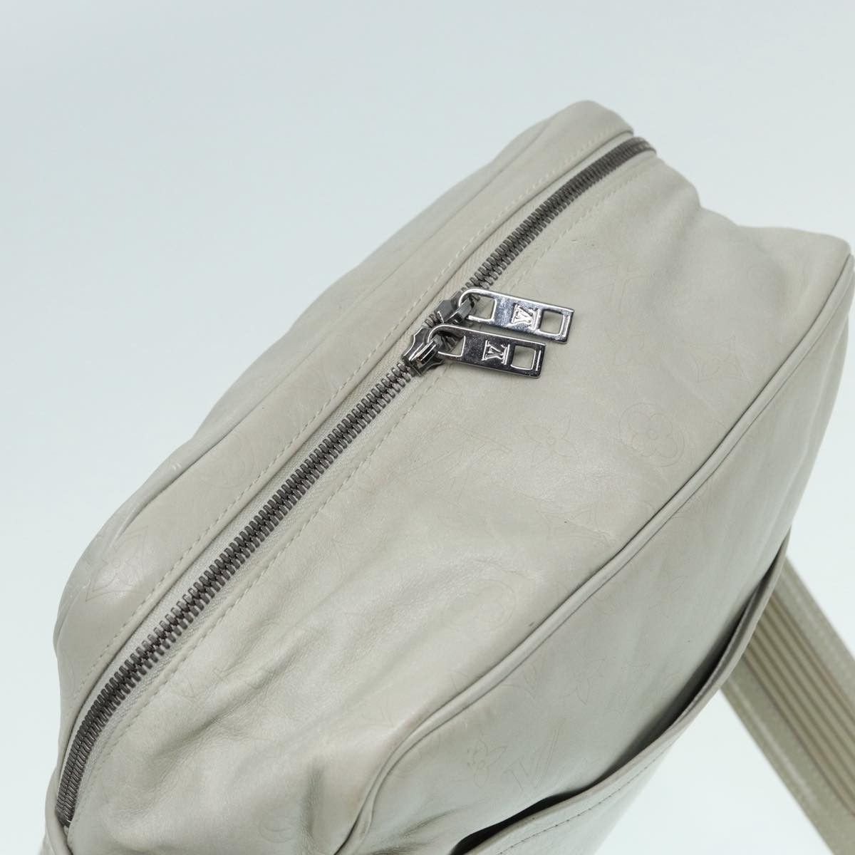 Louis Vuitton Clarckson White Leather Shoulder Bag (Pre-Owned) Size ONE SIZE - 17 Thumbnail