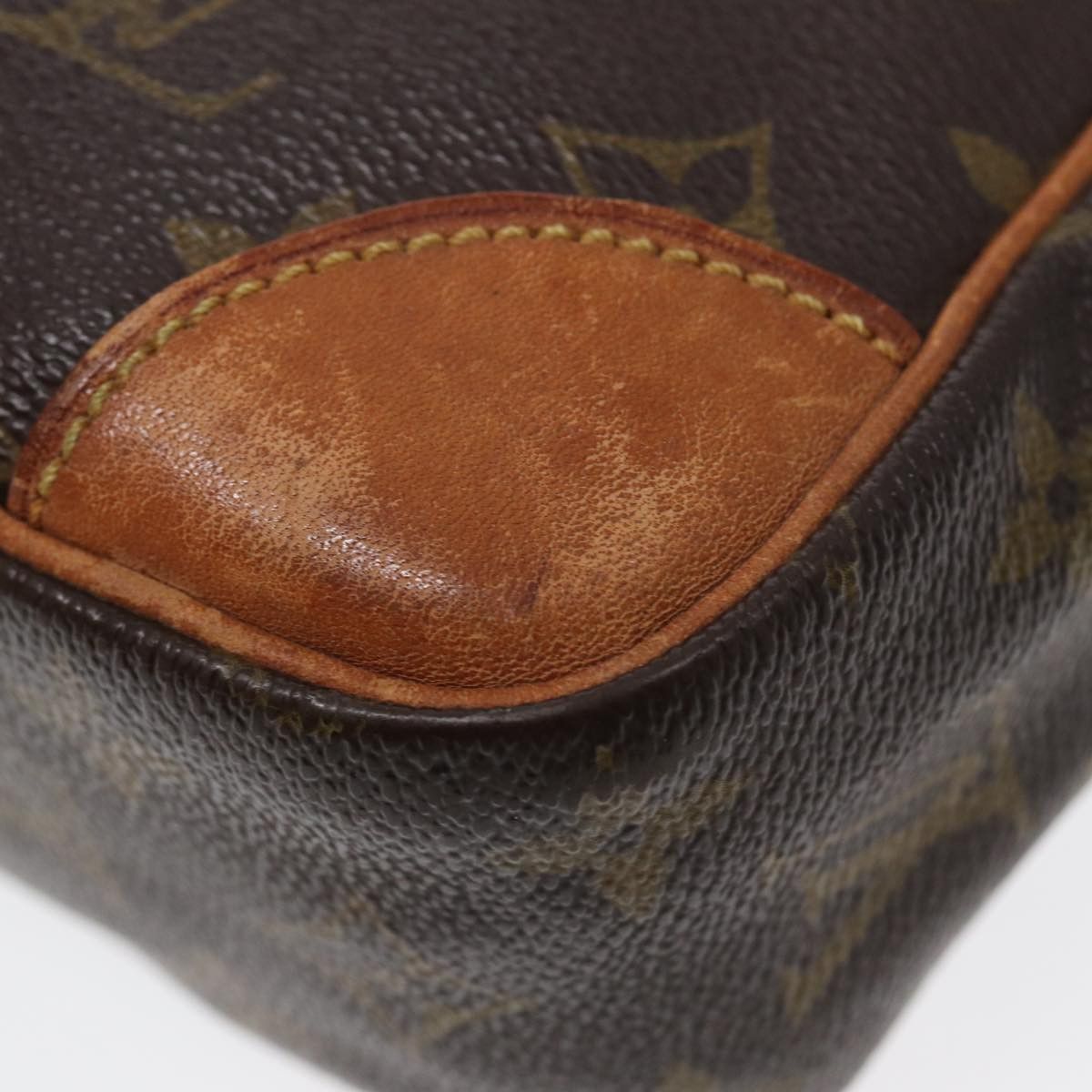 Louis Vuitton Compiegne 28 Brown Canvas Clutch Bag (Pre-Owned) Size ONE SIZE - 5 Thumbnail