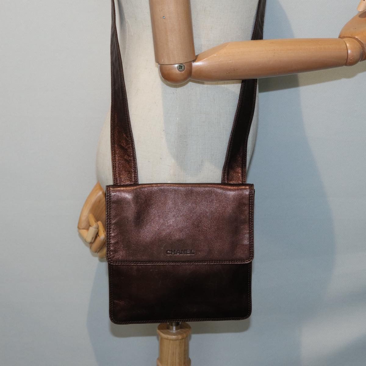 Chanel Brown Leather Shoulder Bag (Pre-Owned) Size ONE SIZE - 11 Thumbnail