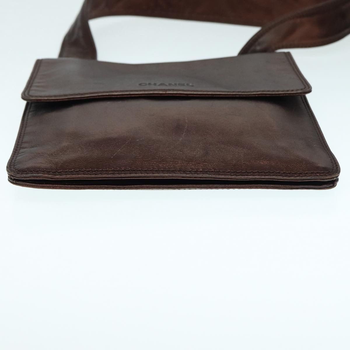Chanel Brown Leather Shoulder Bag (Pre-Owned) Size ONE SIZE - 16 Thumbnail