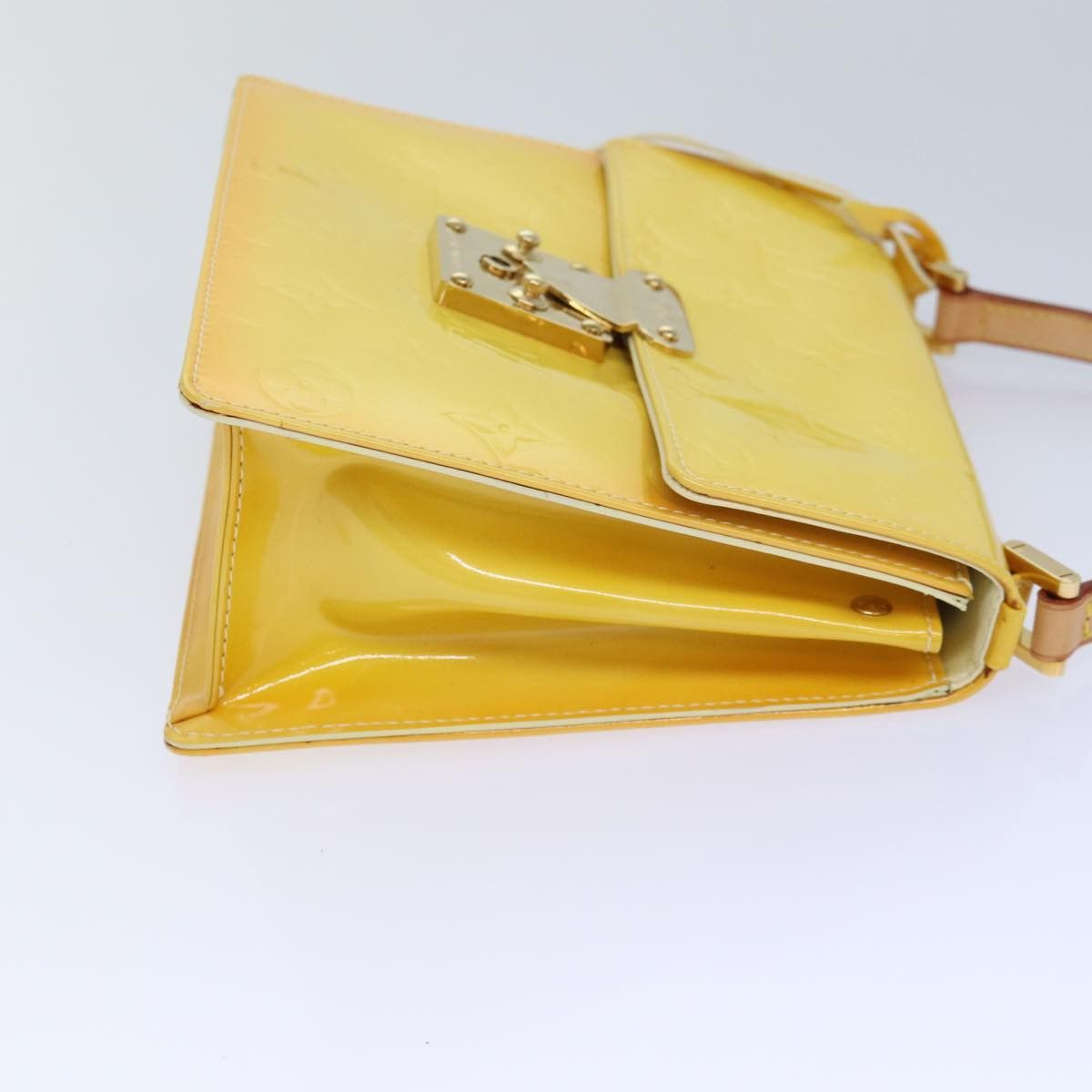 Louis Vuitton Spring Street Yellow Patent Leather Handbag (Pre-Owned) Size ONE SIZE - 19 Thumbnail