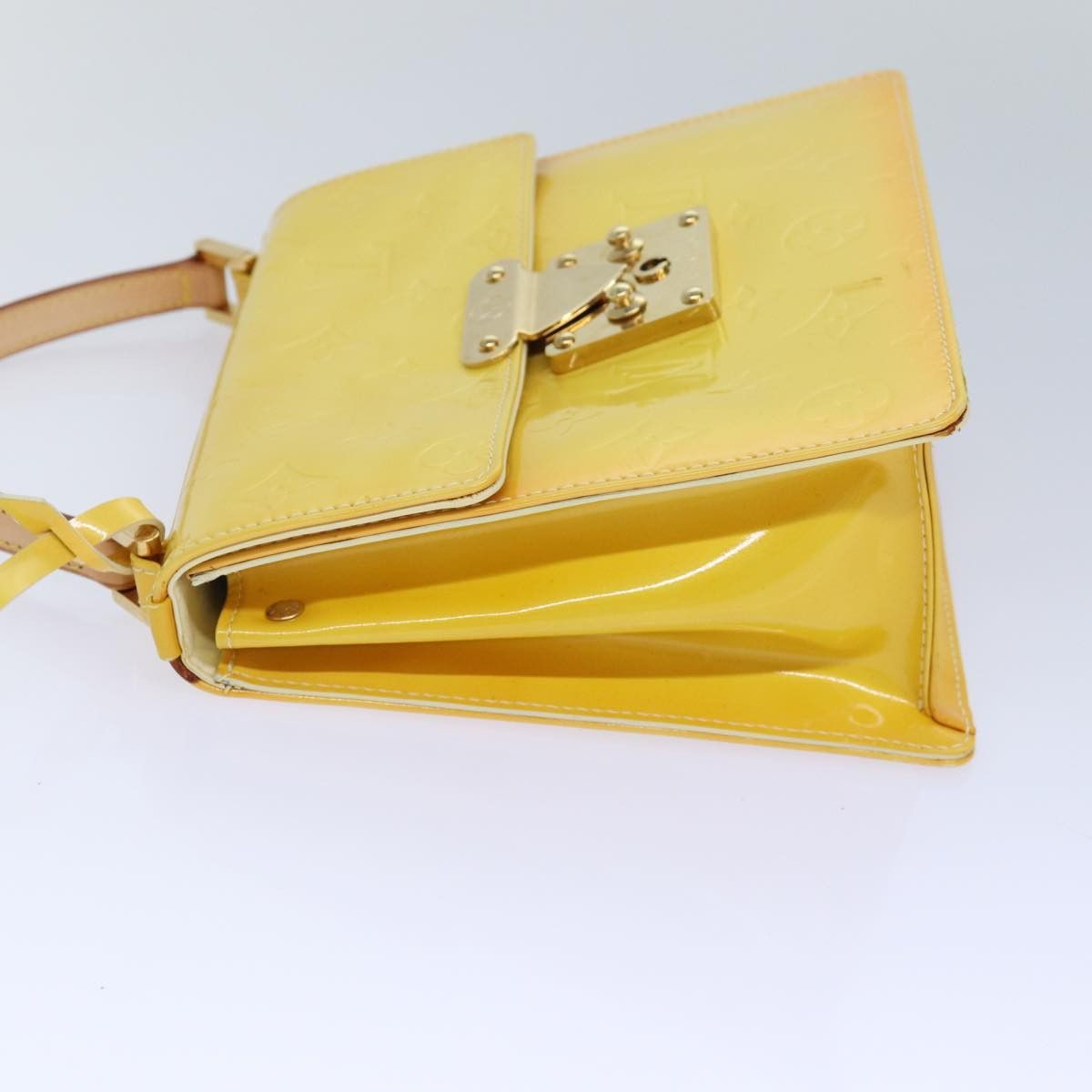 Louis Vuitton Spring Street Yellow Patent Leather Handbag (Pre-Owned) Size ONE SIZE - 3 Thumbnail