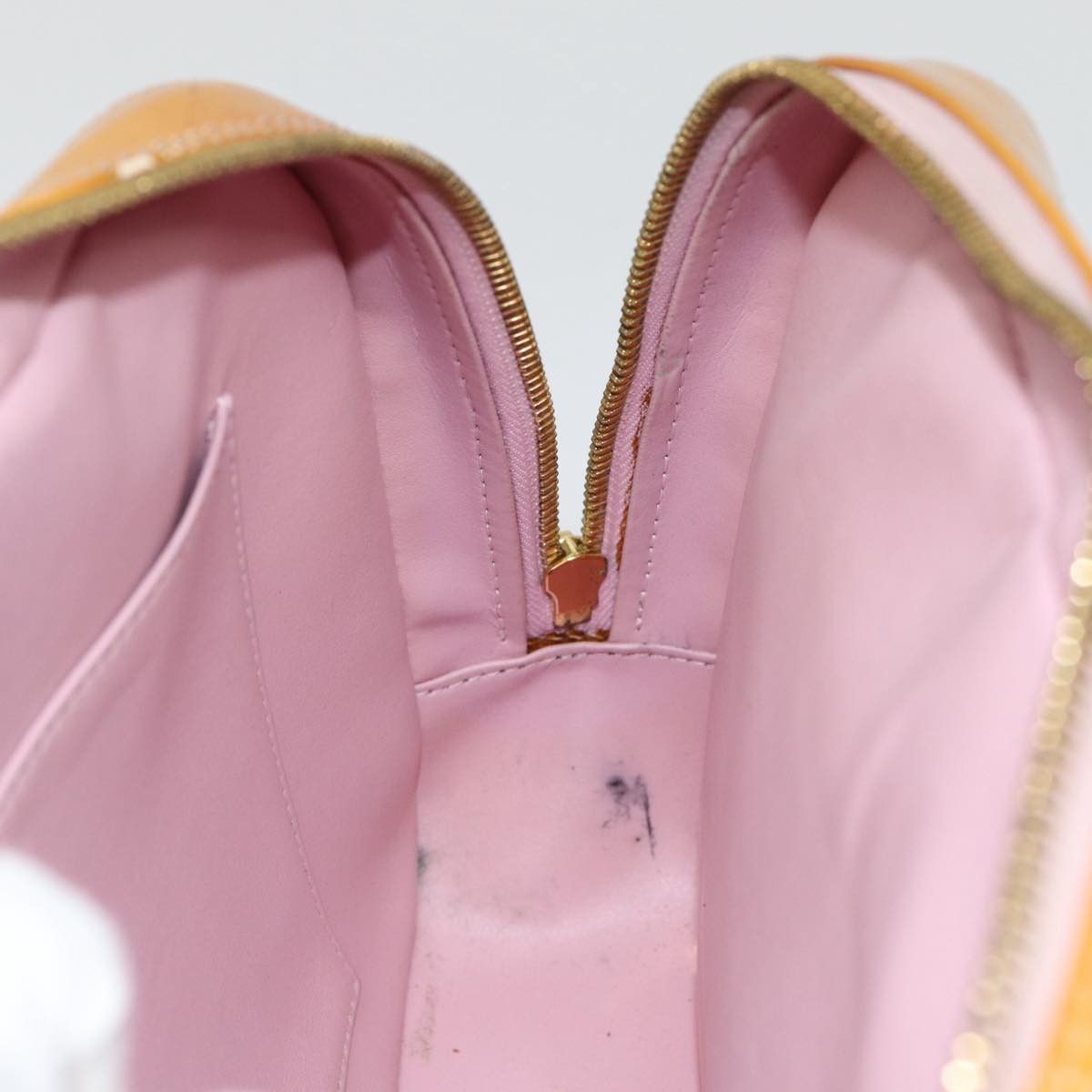 Louis Vuitton Marshmallow Beige Patent Leather Backpack Bag (Pre-Owned) Size ONE SIZE - 20 Thumbnail