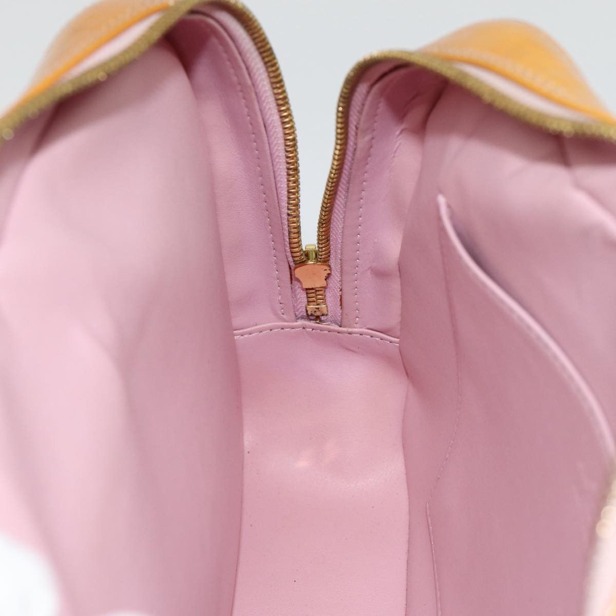 Louis Vuitton Marshmallow Beige Patent Leather Backpack Bag (Pre-Owned) Size ONE SIZE - 19 Thumbnail