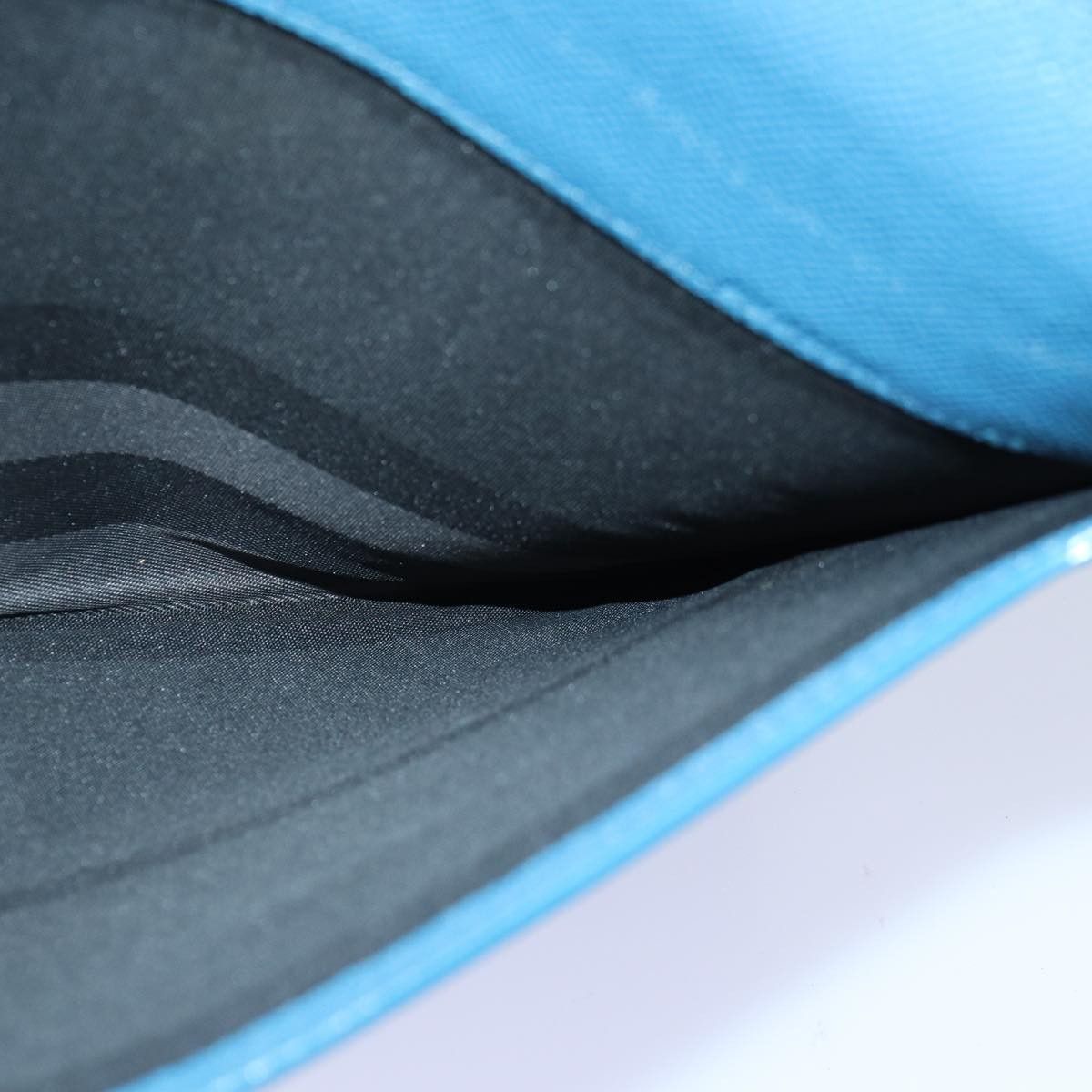 Burberry Blue Leather Clutch Bag (Pre-Owned) Size ONE SIZE - 16 Thumbnail
