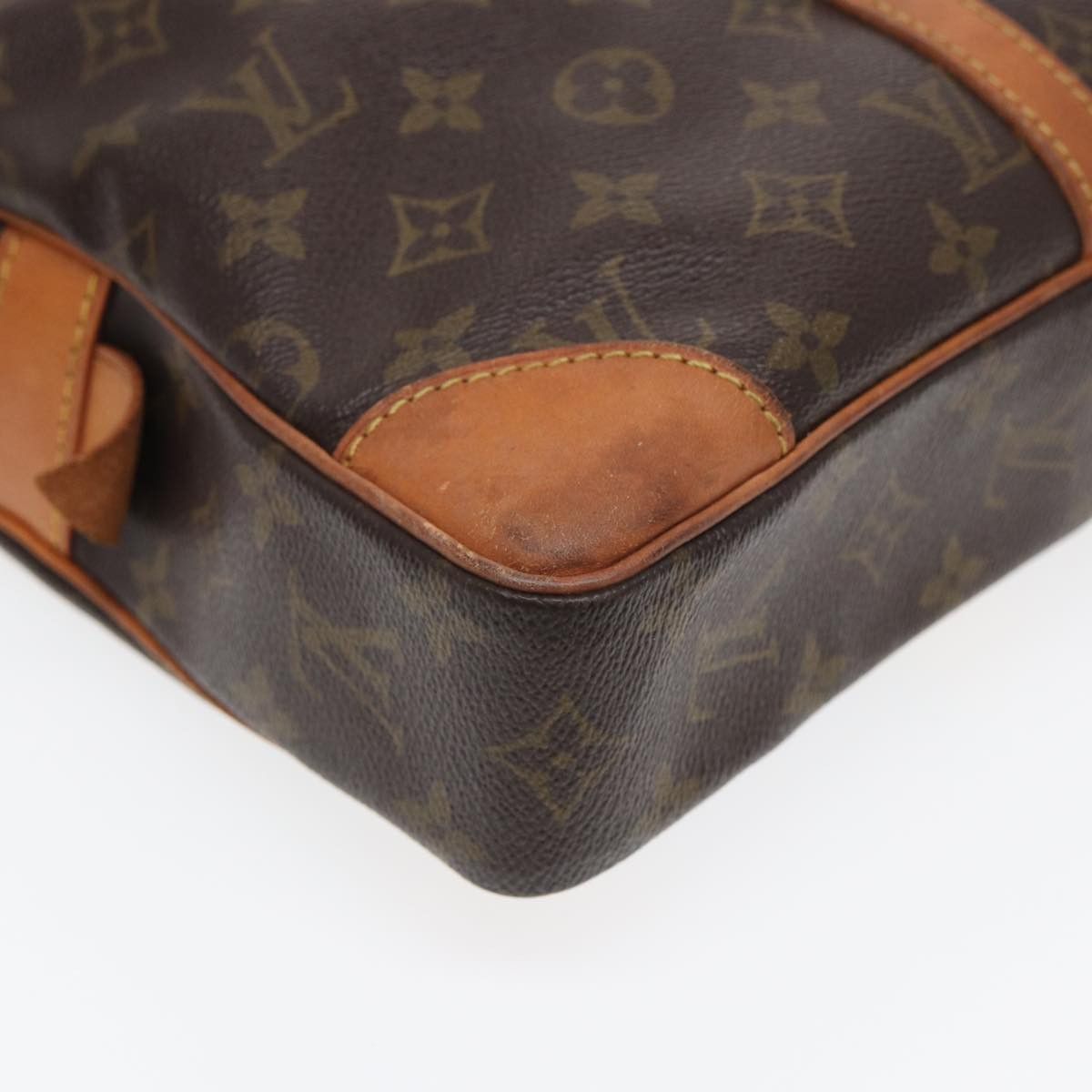Louis Vuitton Voyage Brown Canvas Handbag (Pre-Owned) Size ONE SIZE - 17 Thumbnail