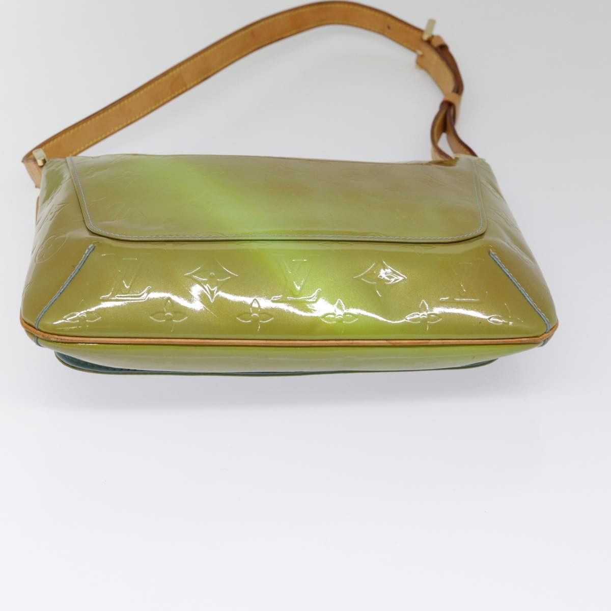Louis Vuitton Thompson Street Green Patent Leather Shoulder Bag Size ONE SIZE - 19 Thumbnail