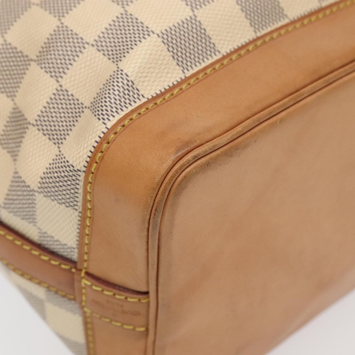Louis Vuitton Noé Bb White Canvas Shoulder Bag (Pre-Owned) Size ONE SIZE - 8 Thumbnail