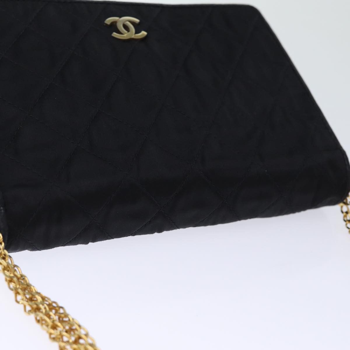 Chanel Matelassé Black Silk Shoulder Bag (Pre-Owned) Size ONE SIZE - 11 Thumbnail