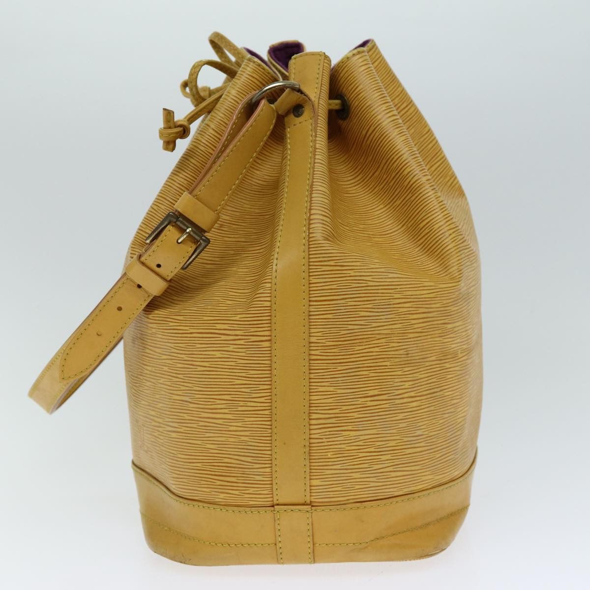 Louis Vuitton Noe Yellow Leather Shoulder Bag (Pre-Owned) Size ONE SIZE - 9 Thumbnail