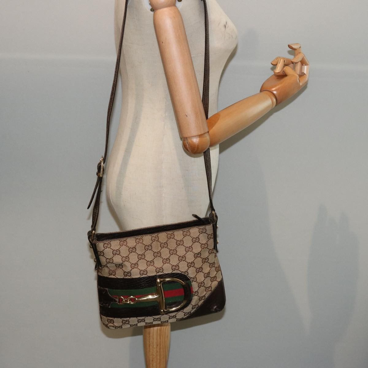 Gucci Horsebit Beige Canvas Shoulder Bag (Pre-Owned) Size ONE SIZE - 7 Thumbnail