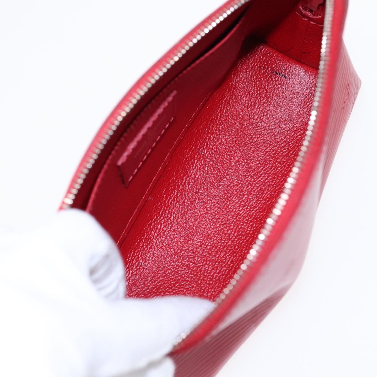 Louis Vuitton Cosmetic Pouch Red Leather Clutch Bag (Pre-Owned) Size ONE SIZE - 15 Thumbnail