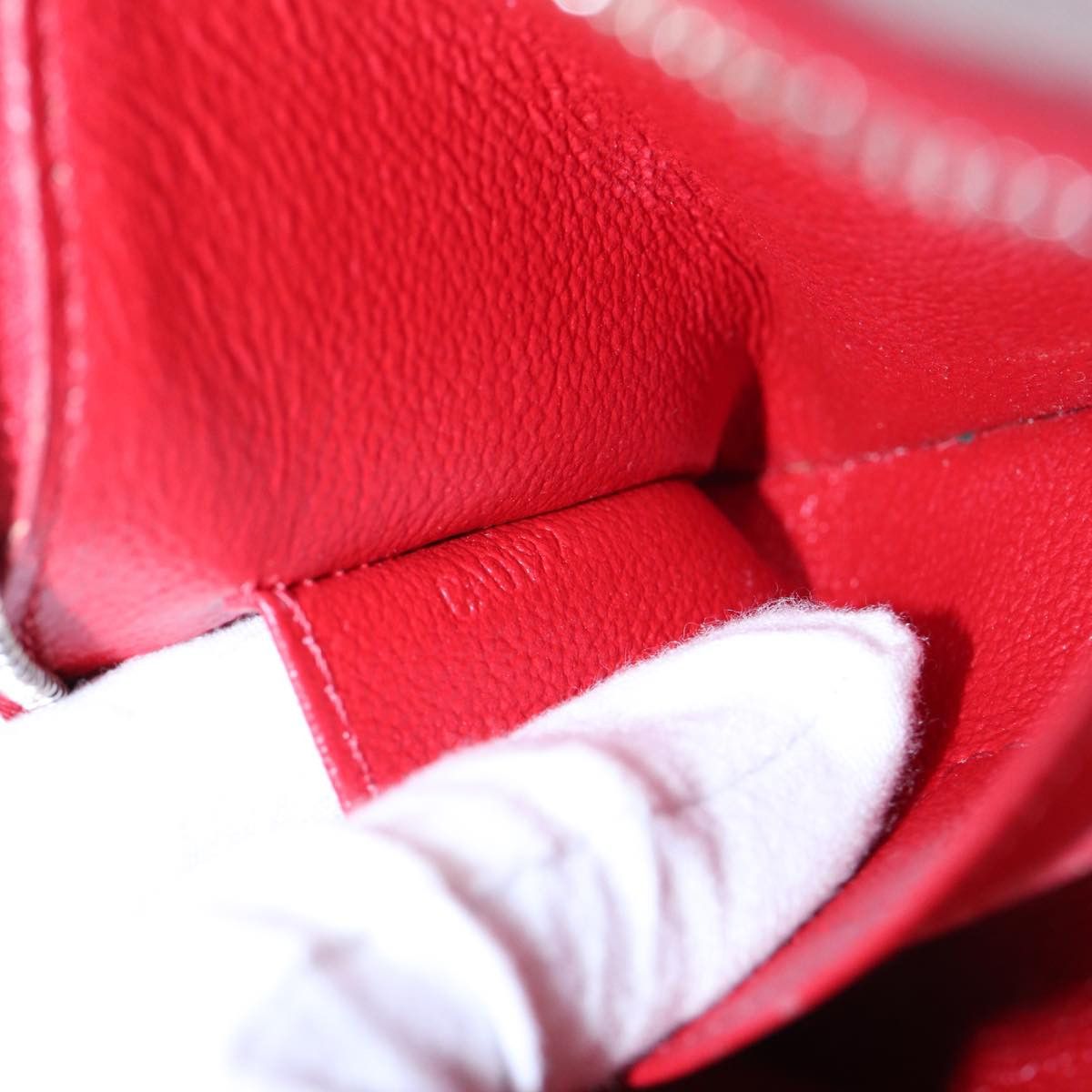 Louis Vuitton Cosmetic Pouch Red Leather Clutch Bag (Pre-Owned) Size ONE SIZE - 6 Thumbnail