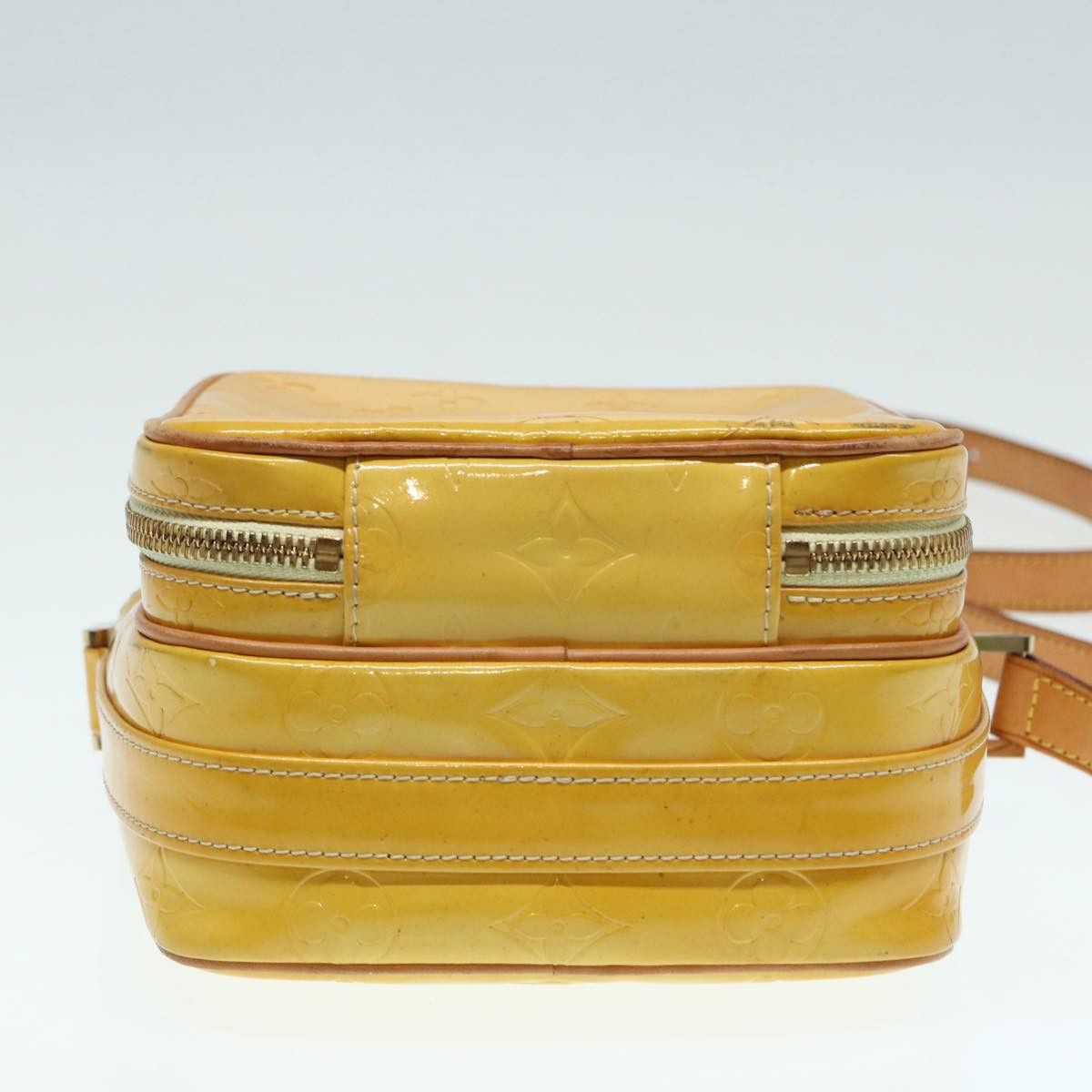 Louis Vuitton Wooster Yellow Patent Leather Shoulder Bag (Pre-Owned) Size ONE SIZE - 4 Thumbnail