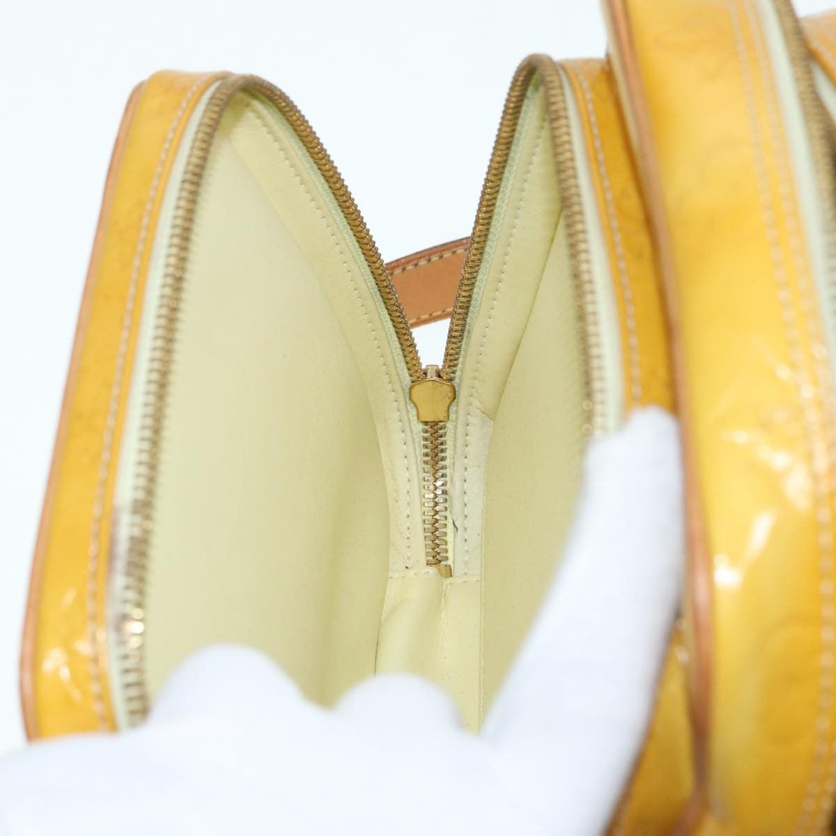 Louis Vuitton Wooster Yellow Patent Leather Shoulder Bag (Pre-Owned) Size ONE SIZE - 18 Thumbnail