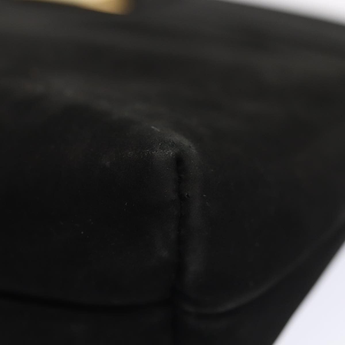 Salvatore Ferragamo Black Suede Shoulder Bag (Pre-Owned) Size ONE SIZE - 9 Thumbnail