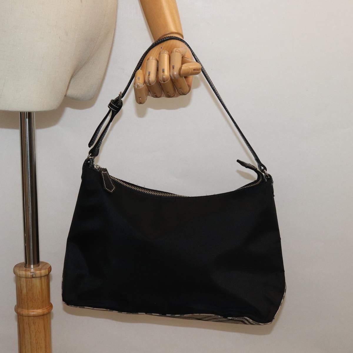 Burberry Nova Check Black Synthetic Handbag (Pre-Owned) Size ONE SIZE - 15 Thumbnail