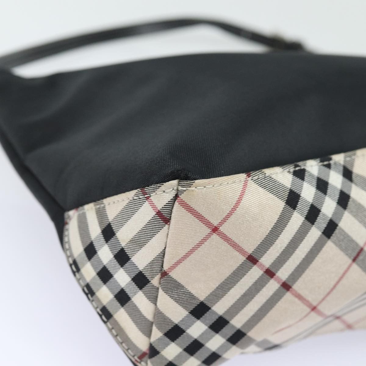 Burberry Nova Check Black Synthetic Handbag (Pre-Owned) Size ONE SIZE - 9 Thumbnail