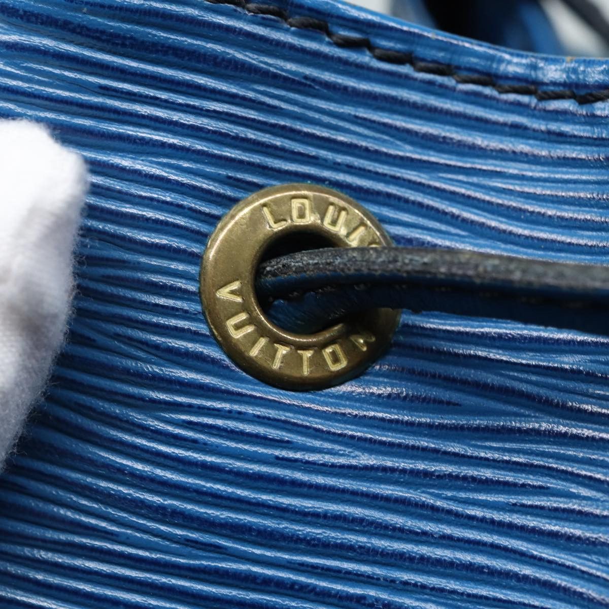Louis Vuitton Noe Blue Calfskin Shoulder Bag (Pre-Owned) Size ONE SIZE - 18 Thumbnail