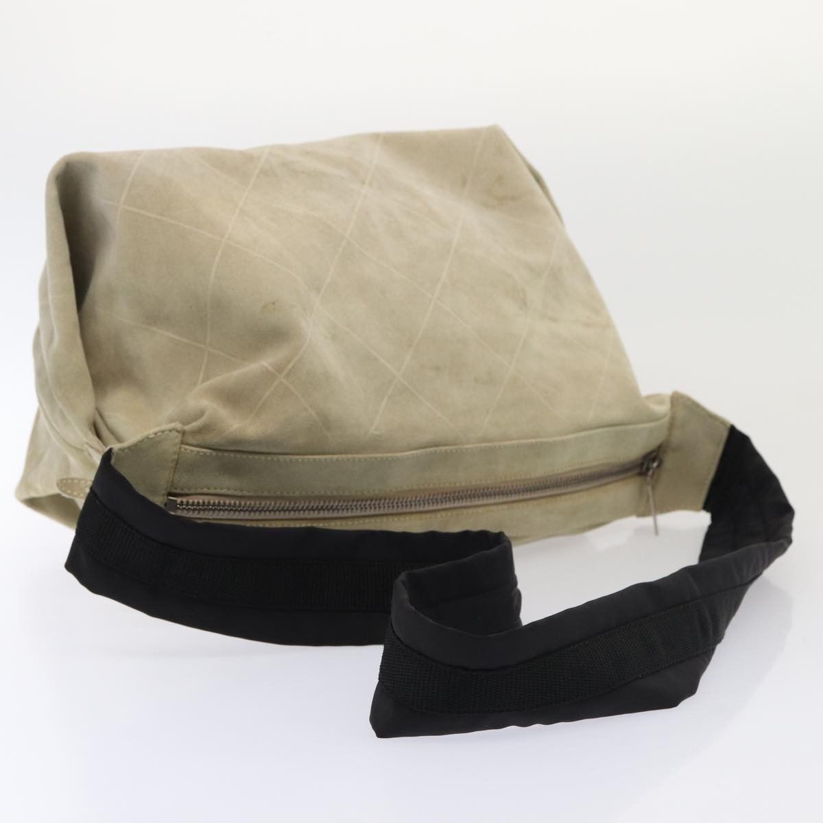 Chanel Beige Suede Shoulder Bag (Pre-Owned) Size ONE SIZE - 5 Thumbnail