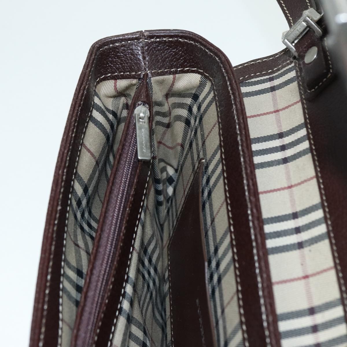 Burberry Brown Leather Clutch Bag (Pre-Owned) Size ONE SIZE - 19 Thumbnail