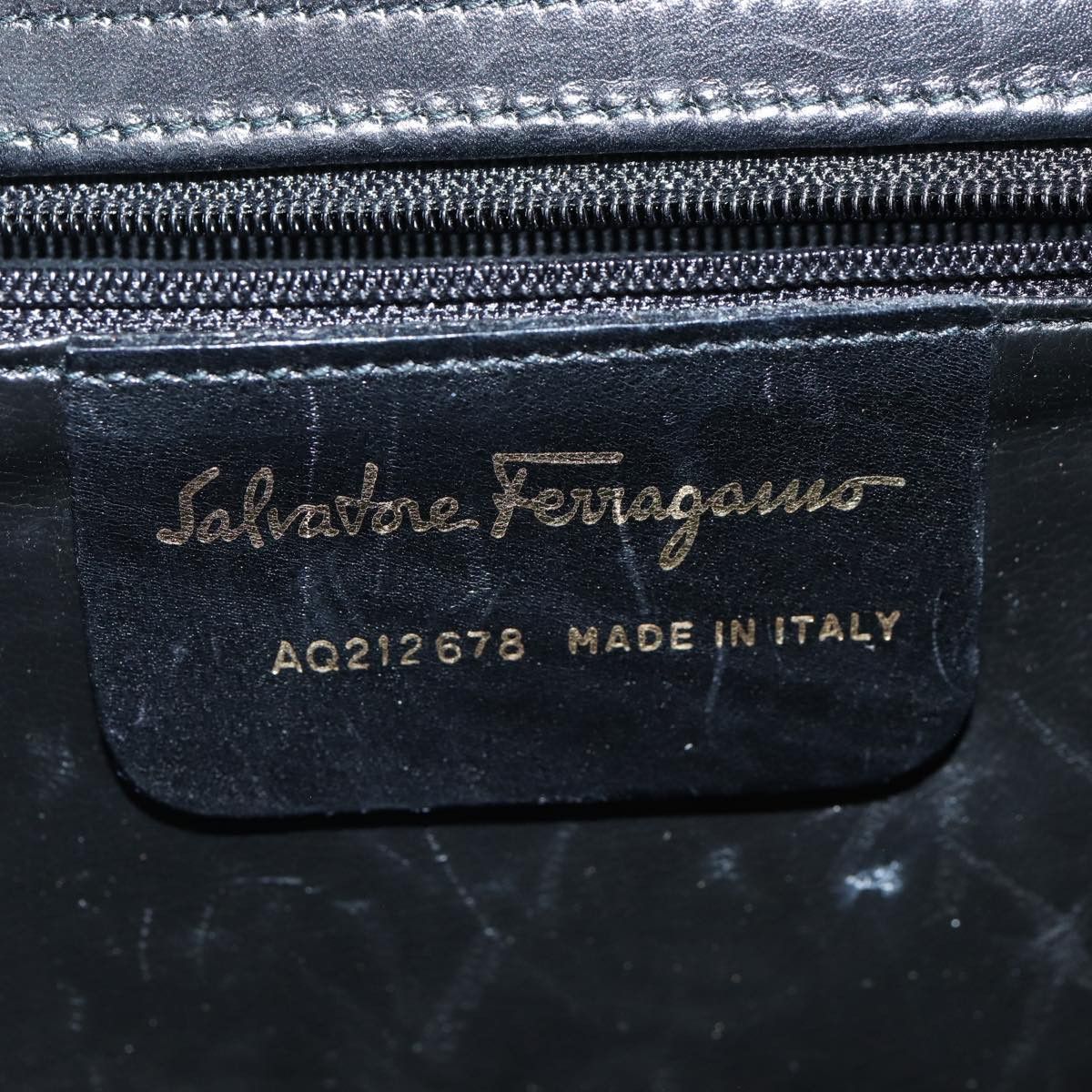 Salvatore Ferragamo Gancini Black Leather Handbag (Pre-Owned) Size ONE SIZE - 6 Thumbnail