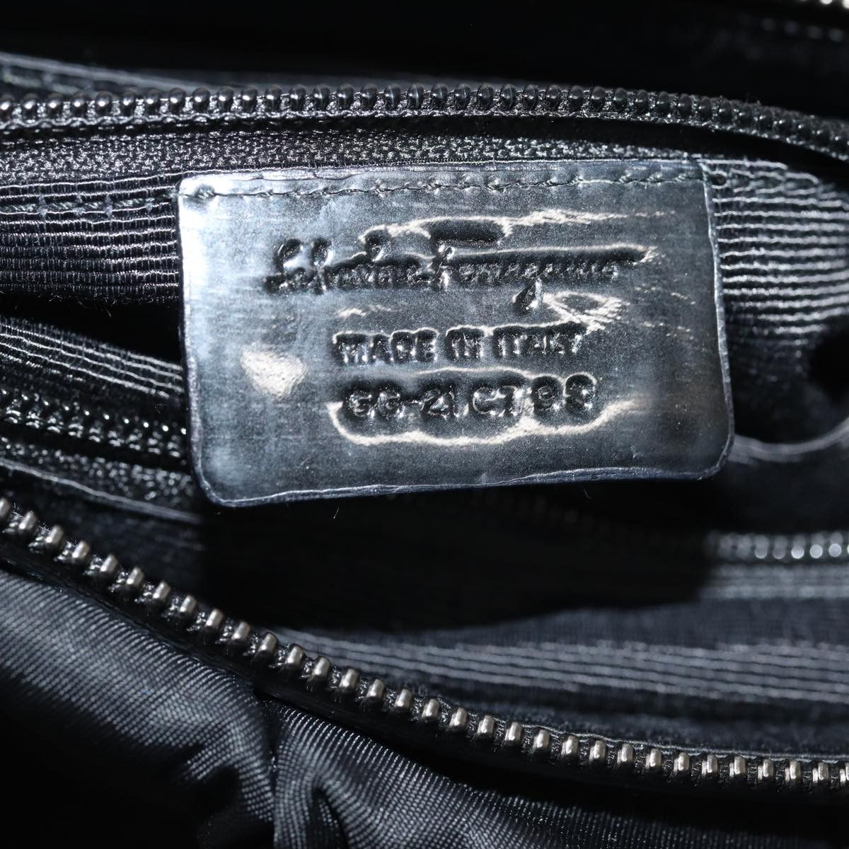 Salvatore Ferragamo Vara Black Synthetic Handbag (Pre-Owned) Size ONE SIZE - 6 Thumbnail