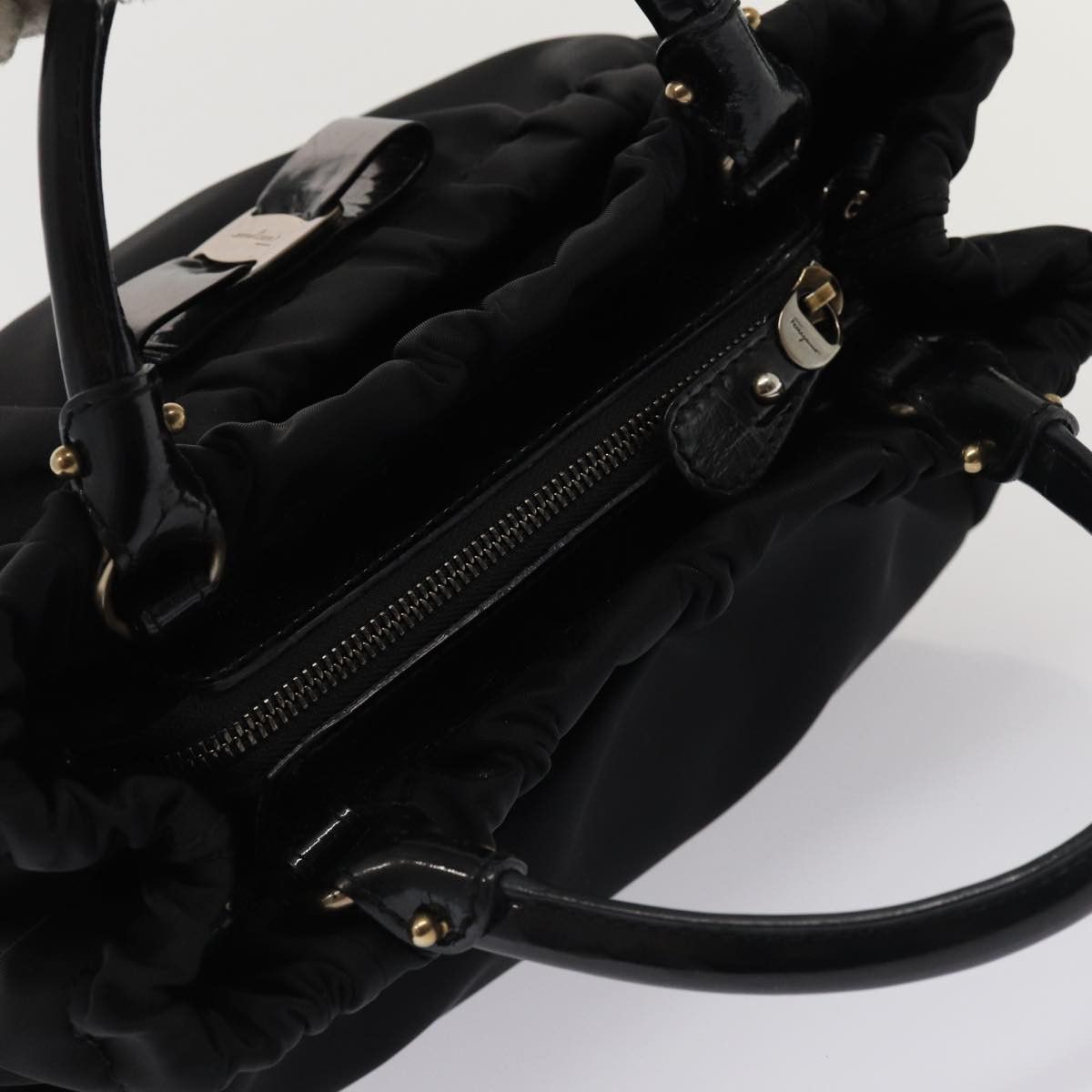 Salvatore Ferragamo Vara Black Synthetic Handbag (Pre-Owned) Size ONE SIZE - 4 Thumbnail