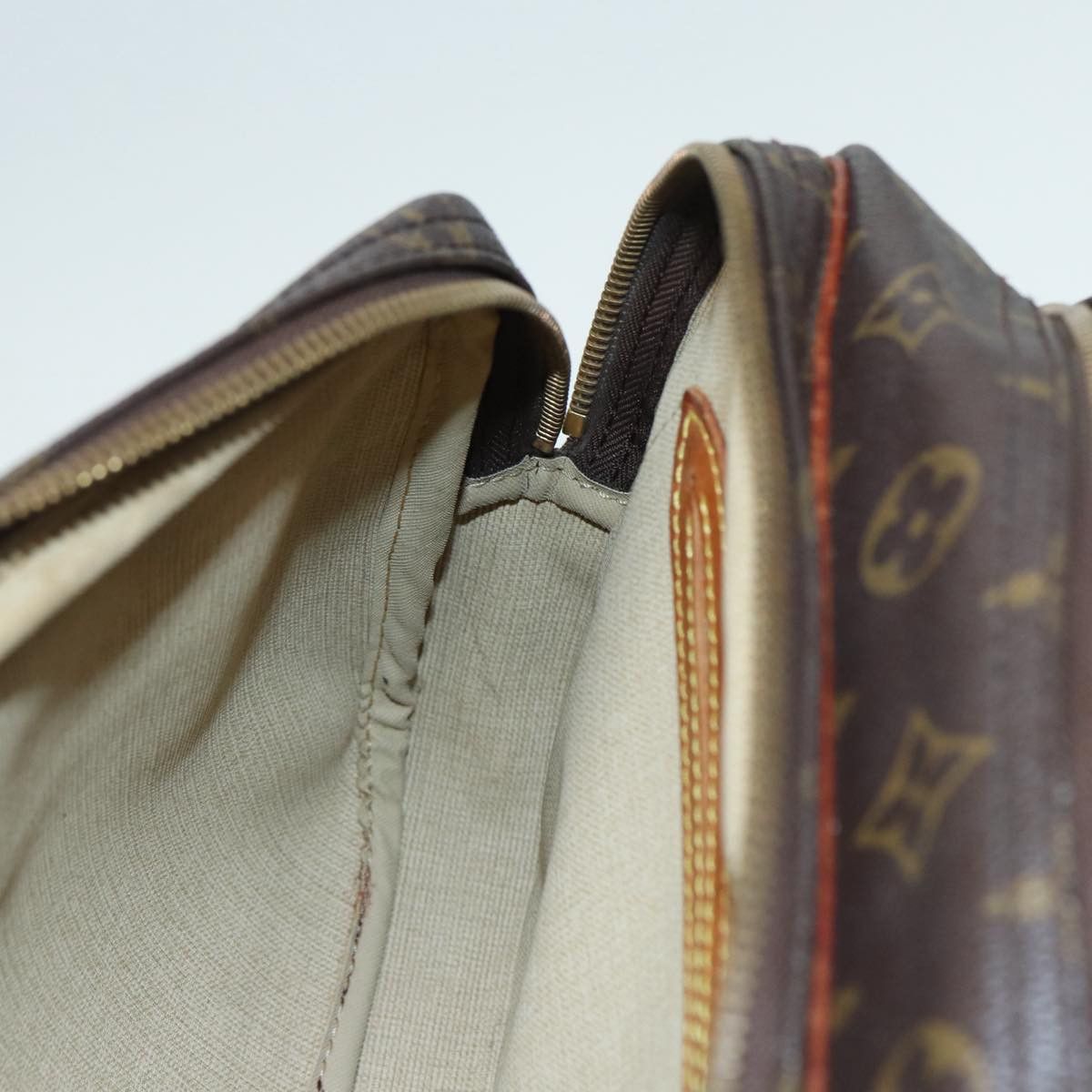 Louis Vuitton Reporter Pm Brown Canvas Shoulder Bag (Pre-Owned) Size ONE SIZE - 20 Thumbnail