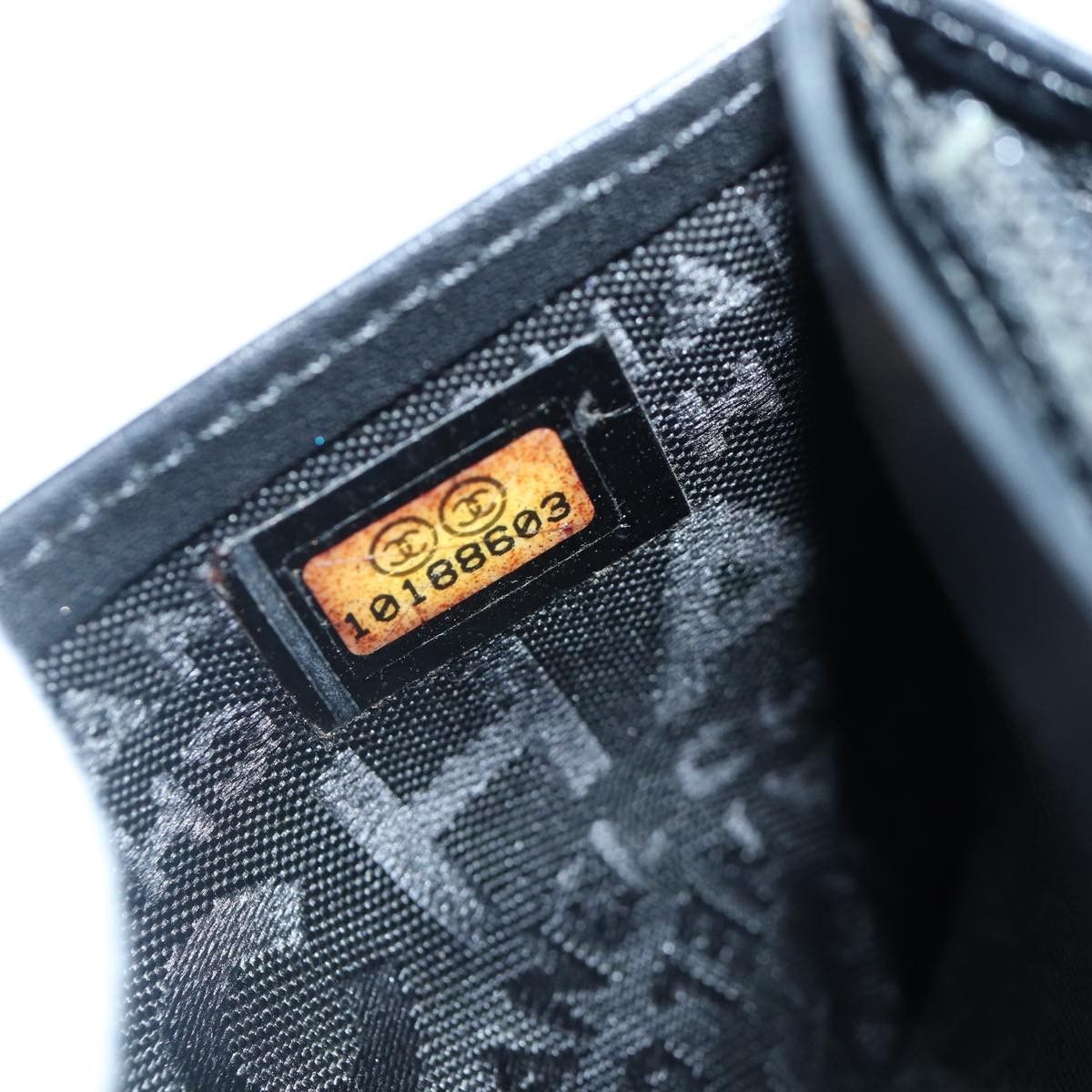 Chanel - Black Leather Wallet (Pre-Owned) Size ONE SIZE - 6 Thumbnail